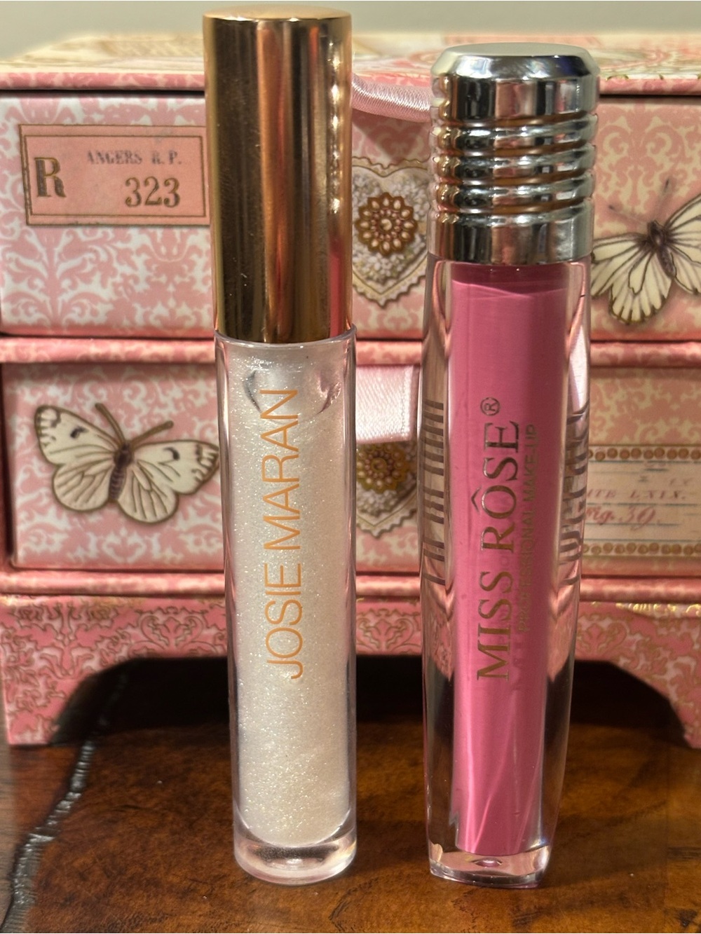 JOSIE MARAN Lip Gloss in Moondance & Miss Rose Lip Gloss Deep Plum Pink (60) - Picture 1 of 2